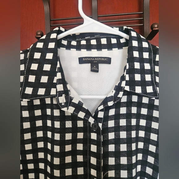 Banana Republic Buttoned Checkered Dress Small with Pockets and Belt - Picture 2 of 4